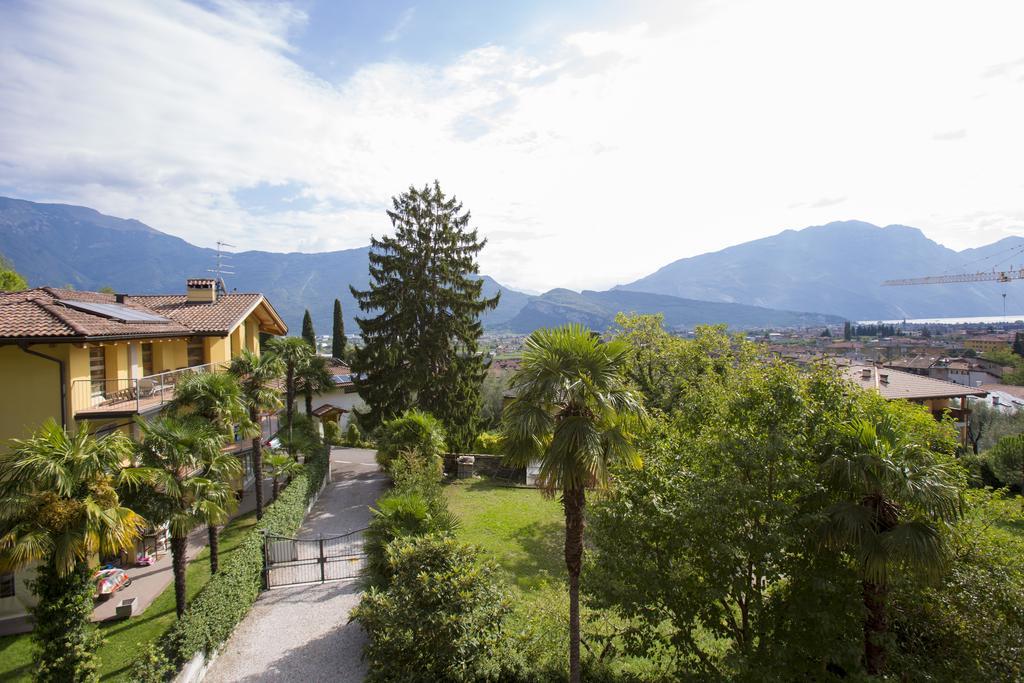 Albergo Garni Villa Moretti Riva del Garda Exterior photo