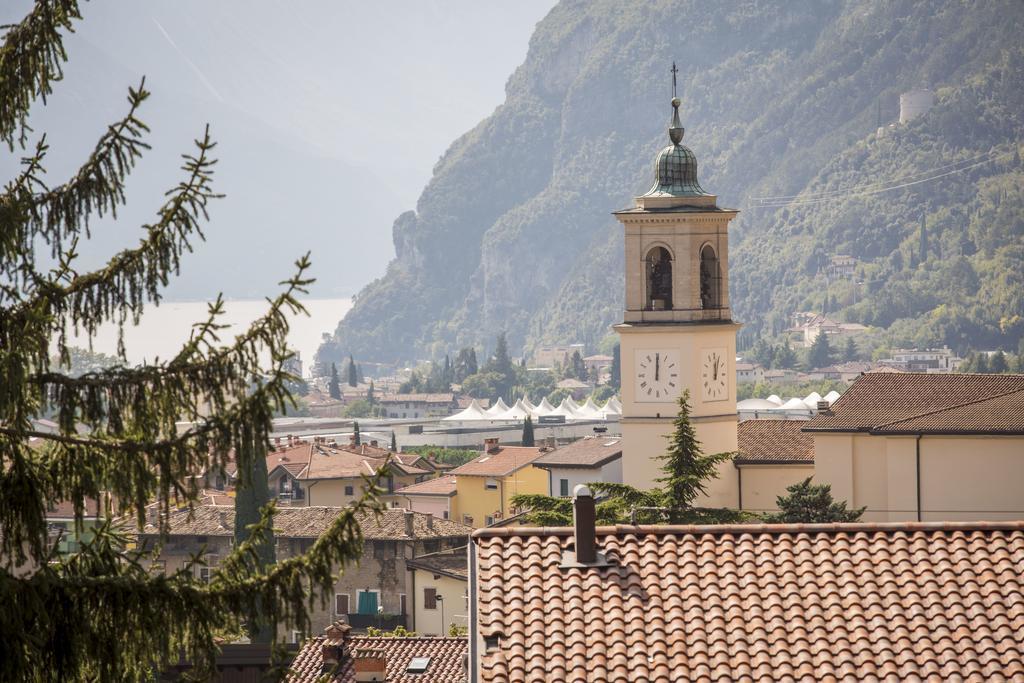 Albergo Garni Villa Moretti Riva del Garda Exterior photo